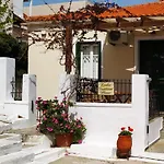 Kontos-traditional House In Casa vacanze
